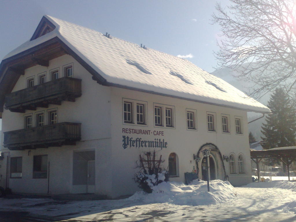 Landgasthof Pfeffermühle Kotschach-Mauthen Exterior foto